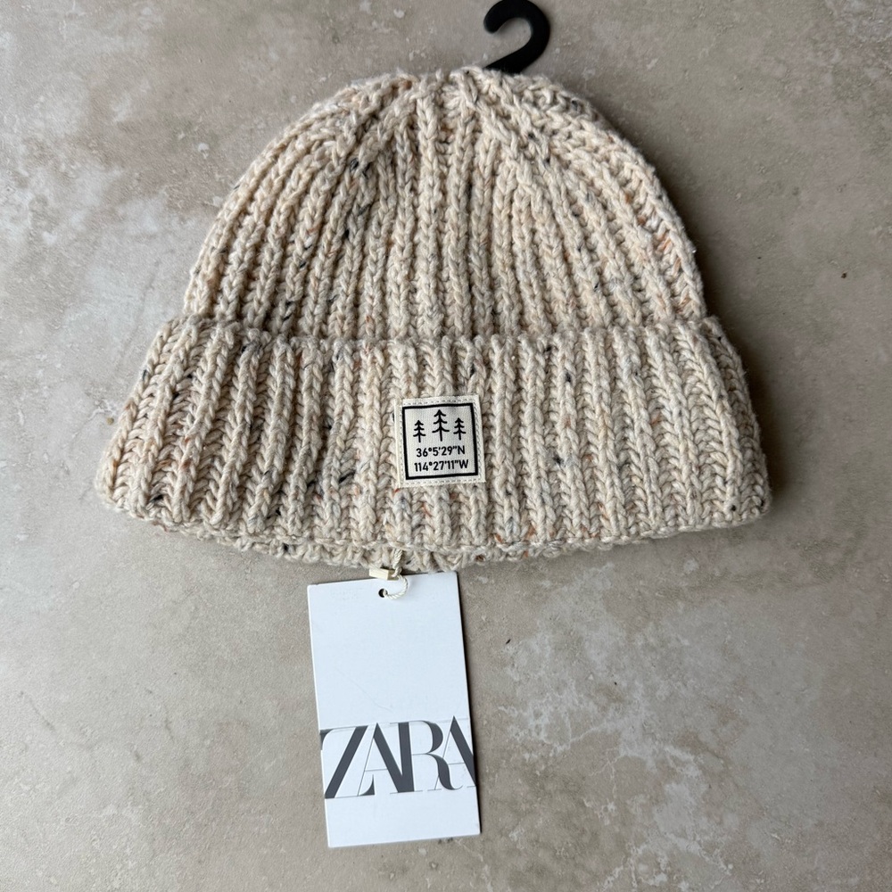 Zara Kids Beige Knit Hat